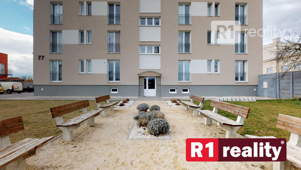 Pekný 1 izb. byt + parkovacie miesto /Piešťany