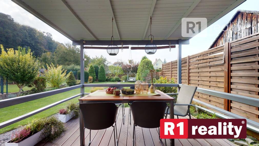 Prenájom 4 izb. rodinného domu /120 m2, záhrada 400 m2/ Banka pri Piešťanoch
