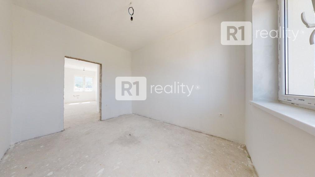 Nový 4 izbový byt E, 114,15 m2+ terasa, parking, SPA REZIDENCE, Banka, okr. Piešťany