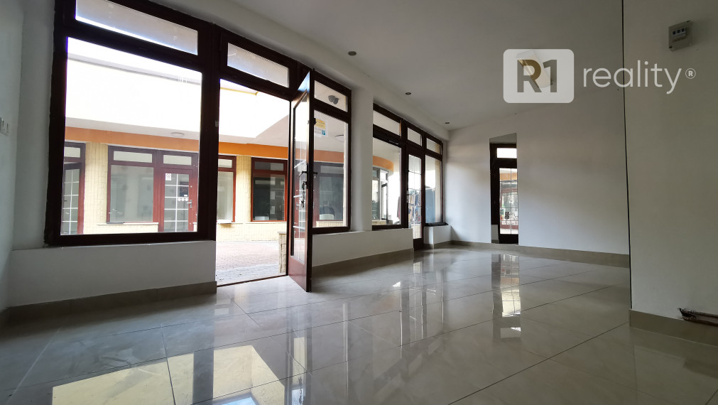 "CLEOPATRA 1 CENTRUM" / Obchodný priestor 3 / Centrum Piešťany