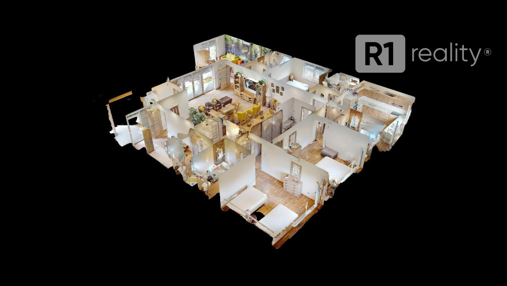 Veľký 6 izb. rodinný dom " SUN 77 " / Sokolovce