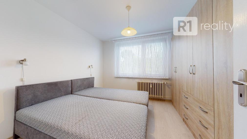 Príjemný 2 izb. byt TEPLICKÁ po kompletnej rekonštrukcii, výťah, balkón / Piešťany