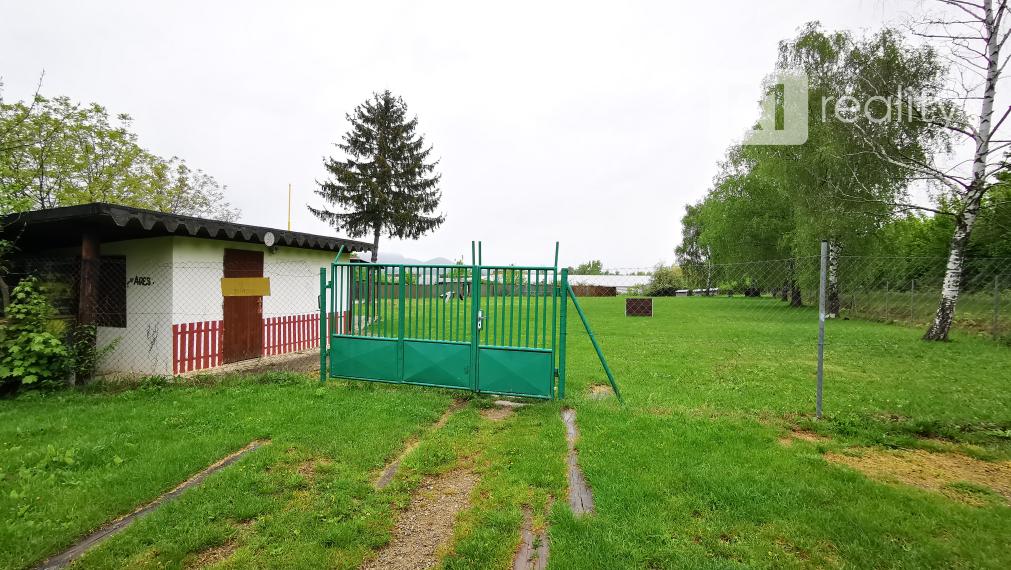 Pozemok /4388 m2 / Dubnica nad Váhom