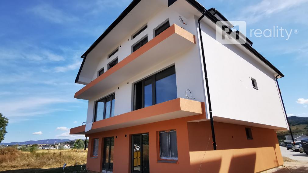 RiverResort Piešťany / Banka