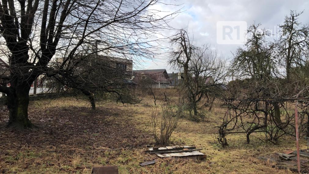 Starý rodinný dom s veľkým pozemkom výmery 1 505 m2, intravilán obce Sokolovce, okres Piešťany