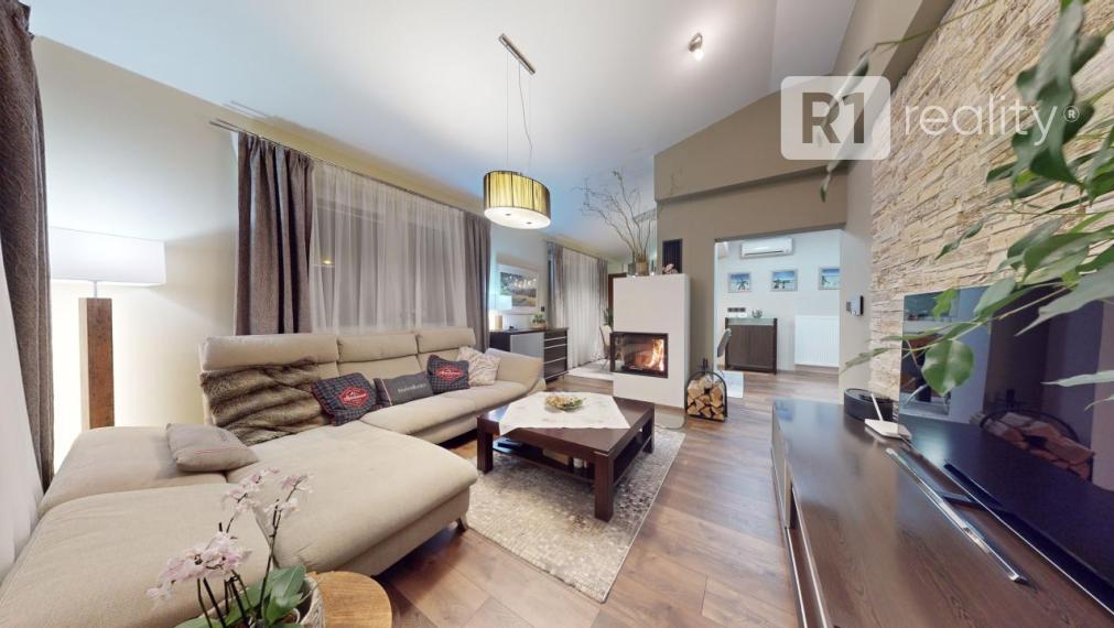 Luxusný 4 izb. rodinný dom / Lodenica Piešťany