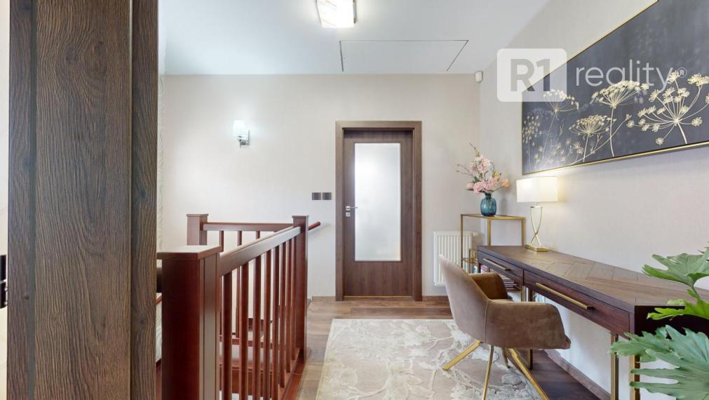 Luxusný 4 izb. rodinný dom / Lodenica Piešťany