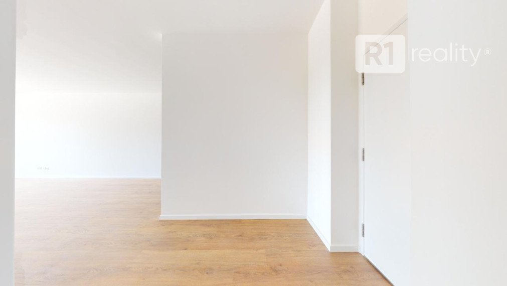 BlueWave 2-izbový byt B34 / ŠTANDARD + KUCHYŇA + KLÍMA + EL: ŽALUZIE / Banka-Piešťany