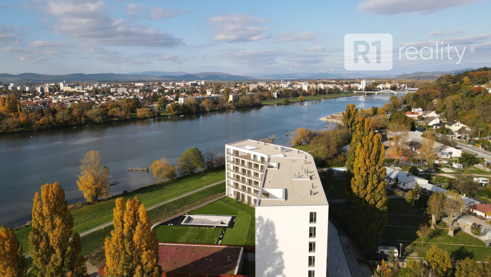 BlueWave 2-izbový byt B34 / ŠTANDARD + KUCHYŇA + KLÍMA + EL: ŽALUZIE / Banka-Piešťany