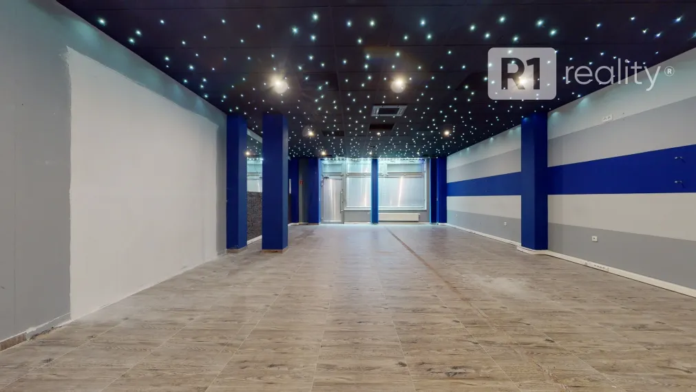 HCBusiness7 obchodný priestor NA PRENÁJOM / Centrum Hlohovec