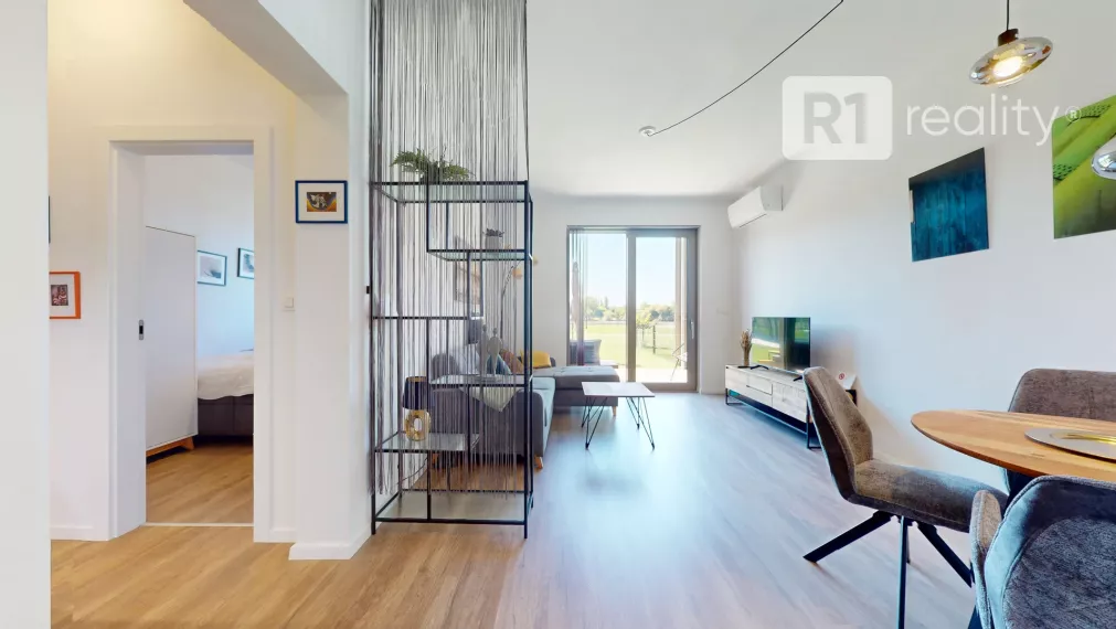 Na prenájom 2 izbový byt 45 m2 + terasa 15 m2 + 30 m2 predzáhradka / BlueWave Piešťany Banka
