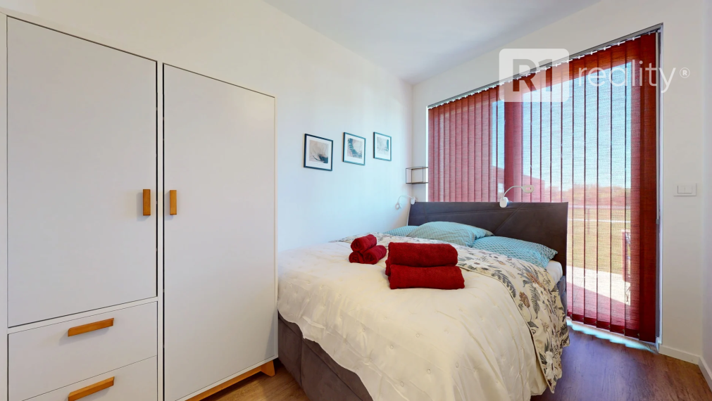 Na prenájom 2 izbový byt 45 m2 + terasa 15 m2 + 30 m2 predzáhradka / BlueWave Piešťany Banka