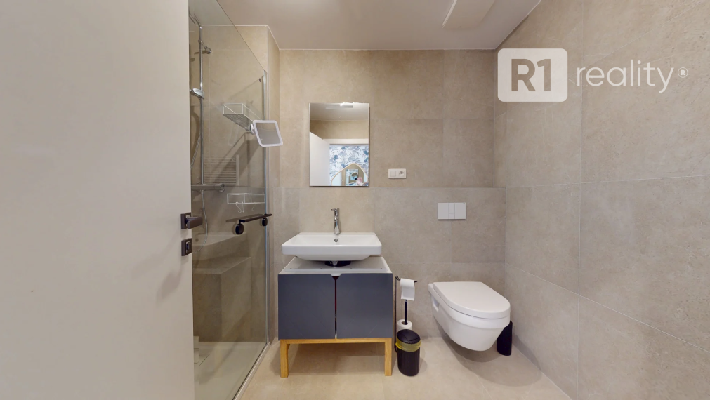 Na prenájom 2 izbový byt 45 m2 + terasa 15 m2 + 30 m2 predzáhradka / BlueWave Piešťany Banka