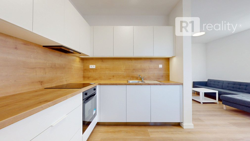 Jedinečný 2 izbový byt 53,2 m2 +2 x balkón, parking, Piešťany-centrum