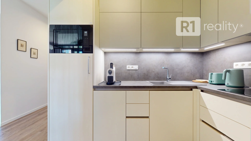 Na prenájom 2 izbový byt 45 m2 + terasa 15 m2 + 30 m2 predzáhradka / BlueWave Piešťany Banka