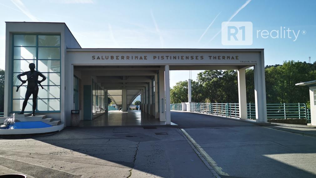 Na prenájom nádherný 2 izbový byt 45 m2 + terasa 15 m2 + 30 m2 predzáhradka / BlueWave Piešťany Banka