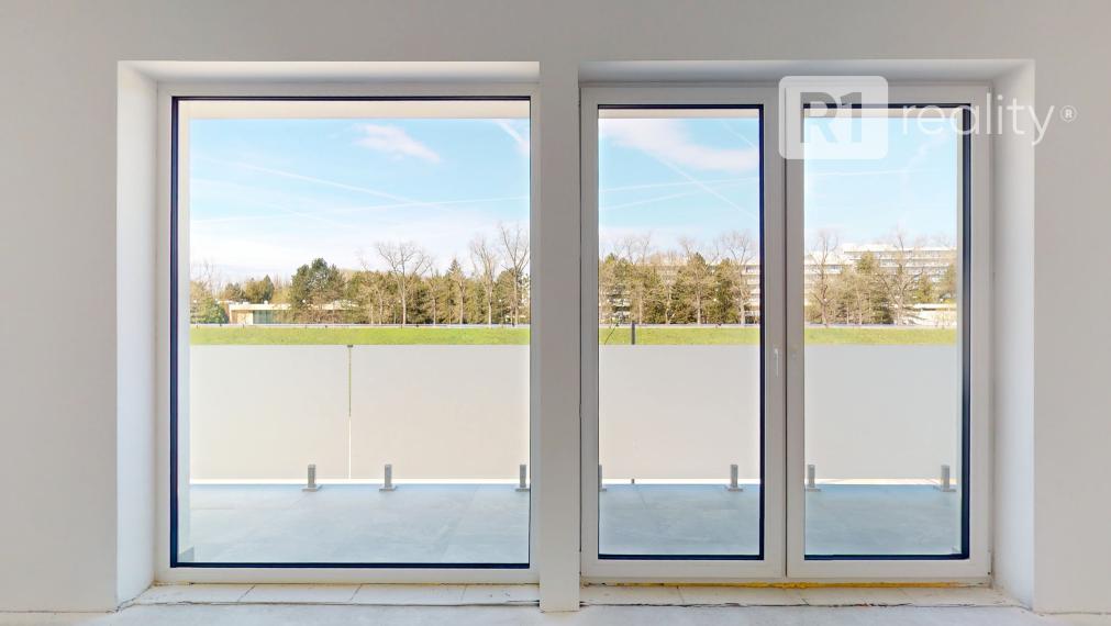 „Luxus, pokoj a investícia v jednom “ Nadštandardný 2 izb. byt / Banka pri Piešťanoch