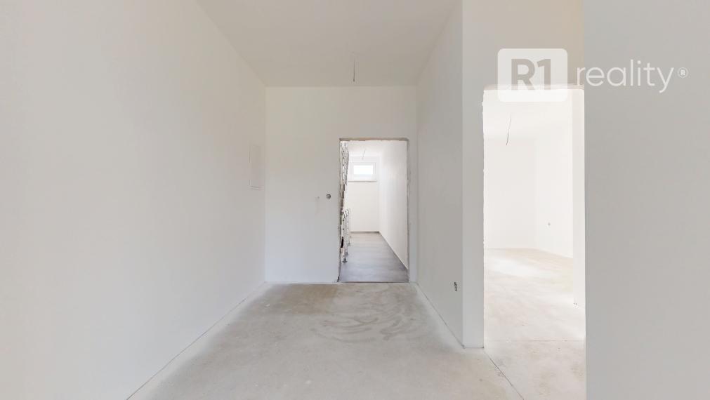 „Luxus, pokoj a investícia v jednom “ Nadštandardný 2 izb. byt / Banka pri Piešťanoch