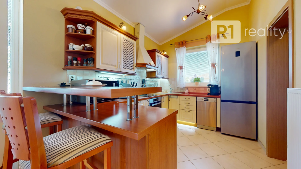 „Ticho, komfort a štýl – bývanie, ktoré má dušu.“ / Rodinný dom Lodenica Piešťany