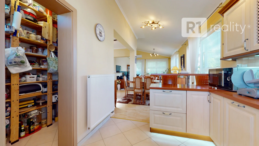 „Ticho, komfort a štýl – bývanie, ktoré má dušu.“ / Rodinný dom Lodenica Piešťany