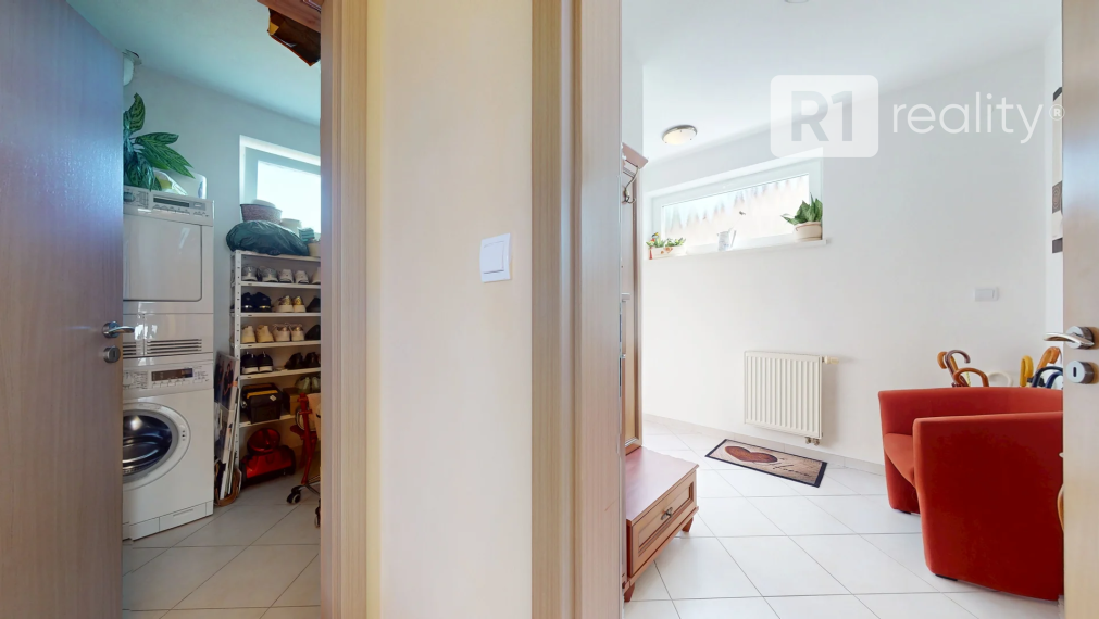 „Ticho, komfort a štýl – bývanie, ktoré má dušu.“ / Rodinný dom Lodenica Piešťany