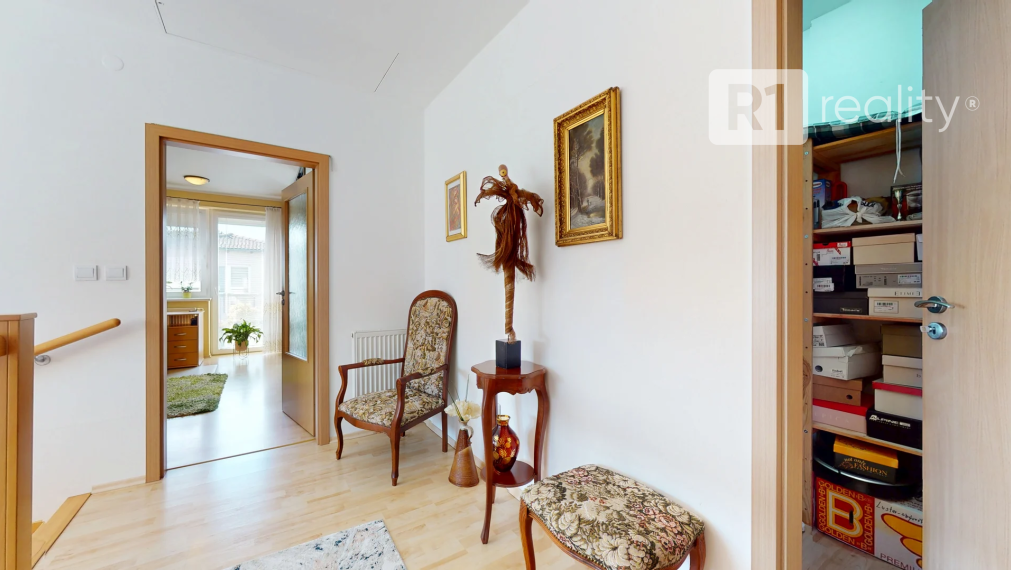 „Ticho, komfort a štýl – bývanie, ktoré má dušu.“ / Rodinný dom Lodenica Piešťany