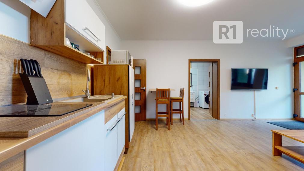 NA PRENÁJOM zariadený 1 izb. byt 1A / DUBOVANY