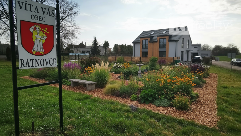 Zaujímavá investícia pri Piešťanoch "POZEMOK" / 903 m2 / Banka