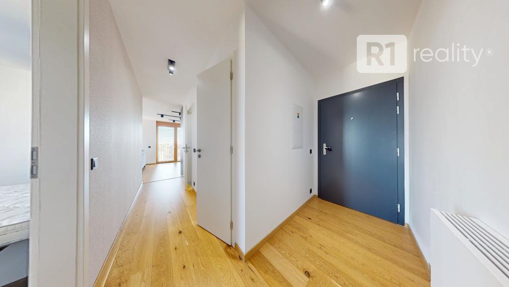 Jedinečný 2 izb. apartmán /V CENE PARKING + PIVNICA/ Bratislava