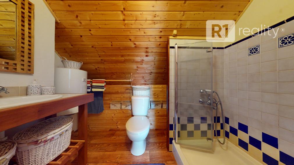 Jedinečná zariadená chalupa / Čierny Balog, okr. Brezno