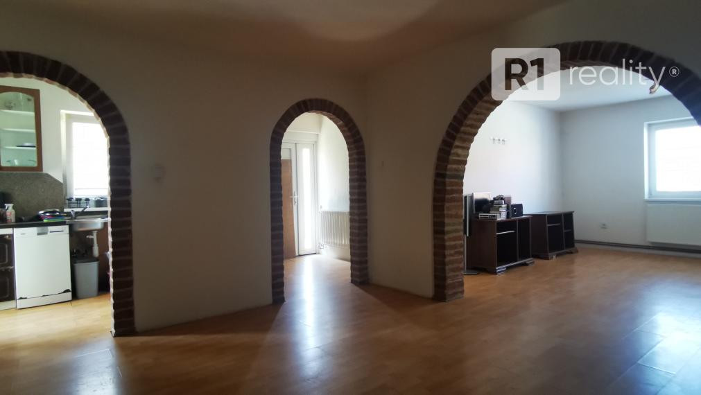 Rodinný dom / Drahovce