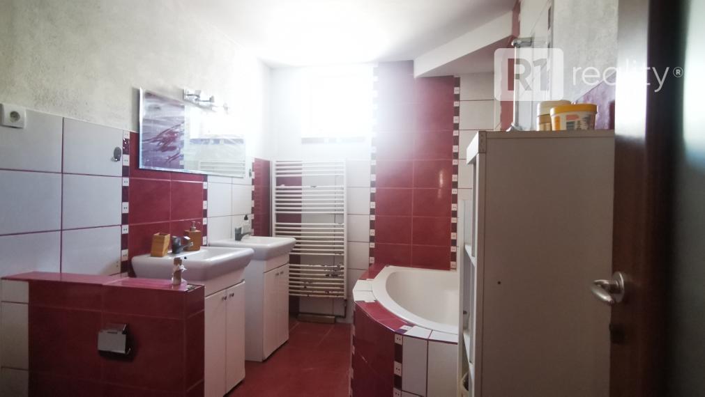 Rodinný dom / Drahovce