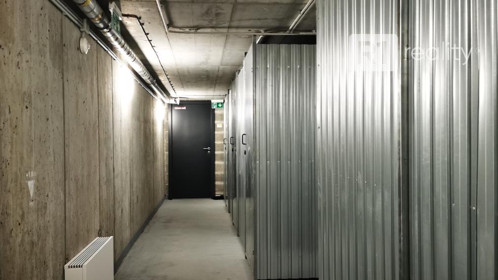 Nový 2 izb. apartmán /V CENE PARKING + PIVNICA/ Bratislava