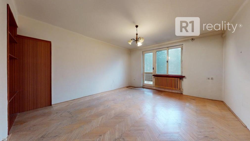 NA PREDAJ 3 izb. byt /dva balkóny/ "VAJANSKÉHO" / Piešťany