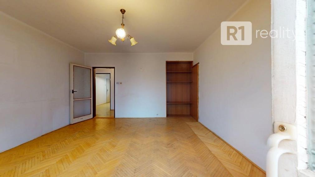 NA PREDAJ 3 izb. byt /dva balkóny/ "VAJANSKÉHO" / Piešťany