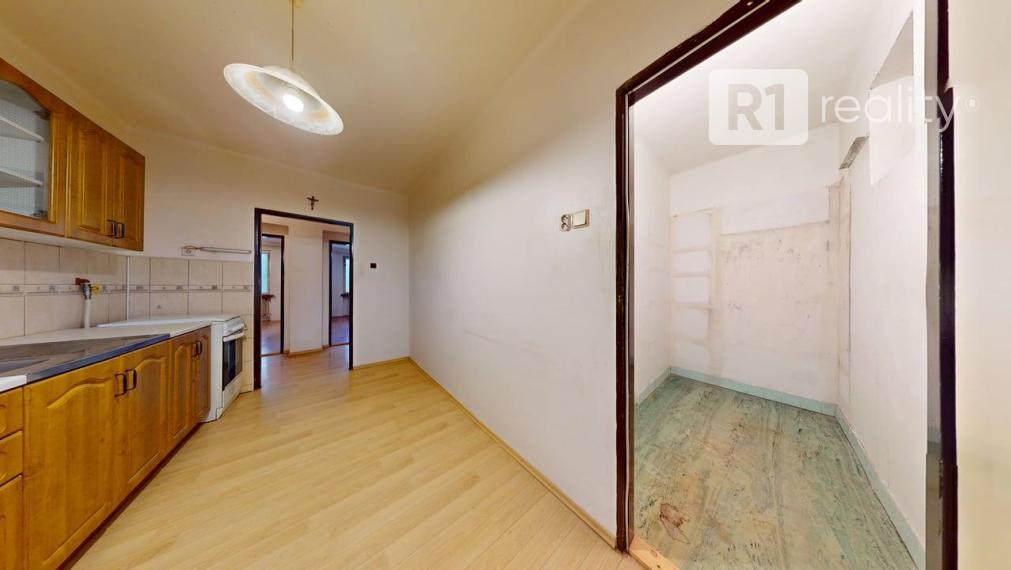 NA PREDAJ 3 izb. byt /dva balkóny/ "VAJANSKÉHO" / Piešťany