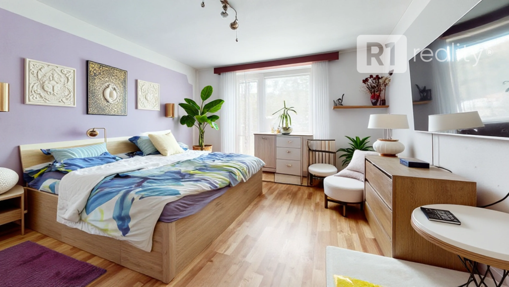 Rodinný dom s veľkým pozemkom 1779 m2 / Vaďovce pri Starej Turej