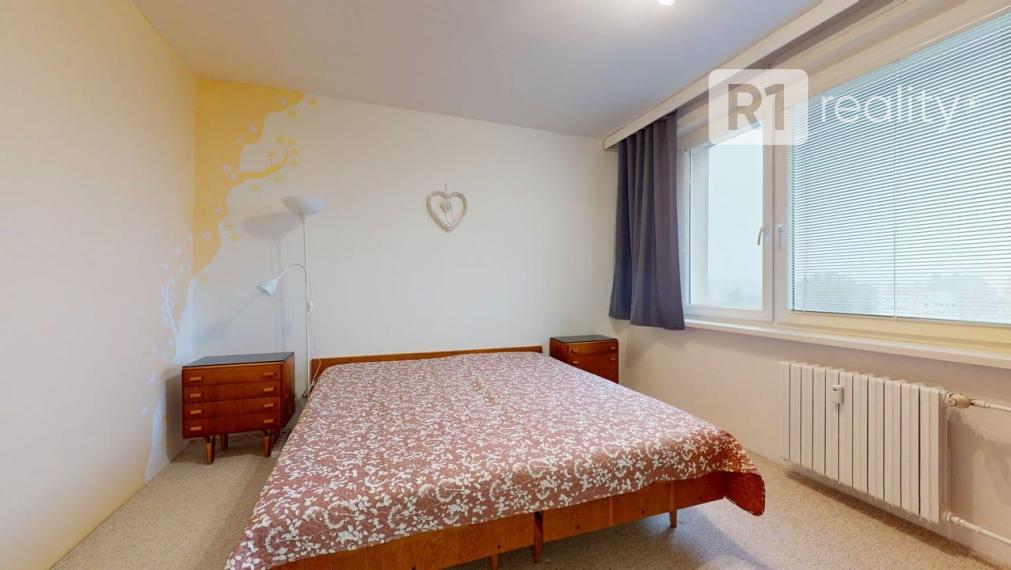 Priestranný 3 izbový byt, 75 m2, výťah, balkón, Piešťany pri OD PRIOR