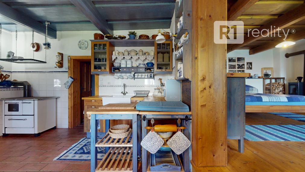 Jedinečná zariadená chalupa / Čierny Balog, okr. Brezno