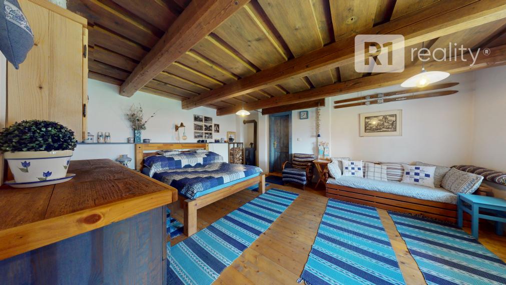 Jedinečná zariadená chalupa / Čierny Balog, okr. Brezno