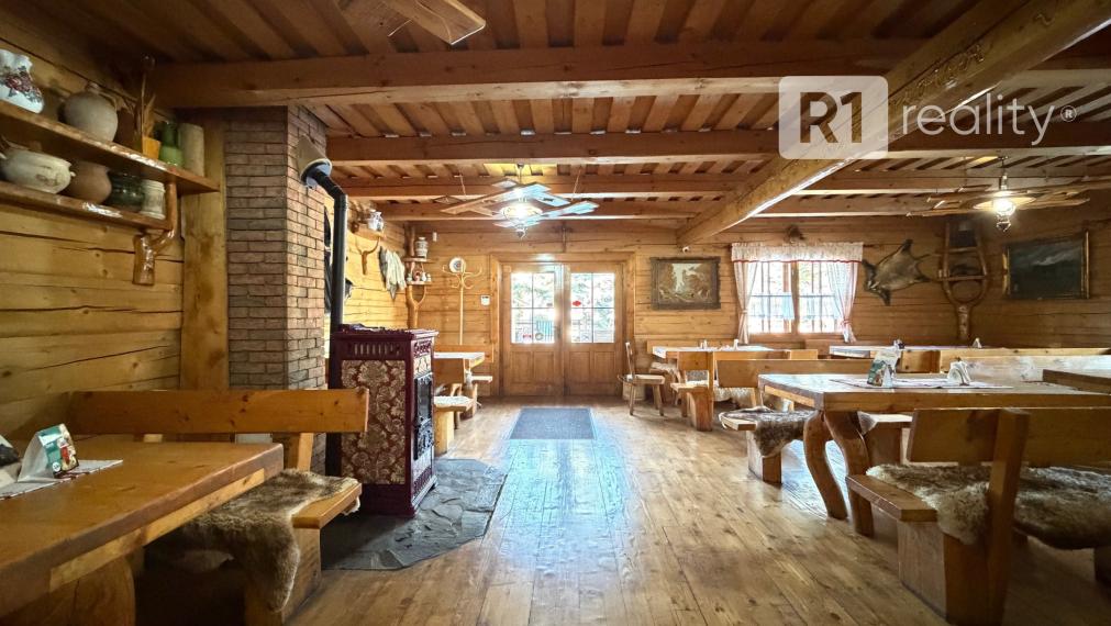 Kompletne vybavená reštaurácia KOLIBA 140 m2 + služobný byt 90 m2 na brehu jazera Sĺňava, okr.Piešťany