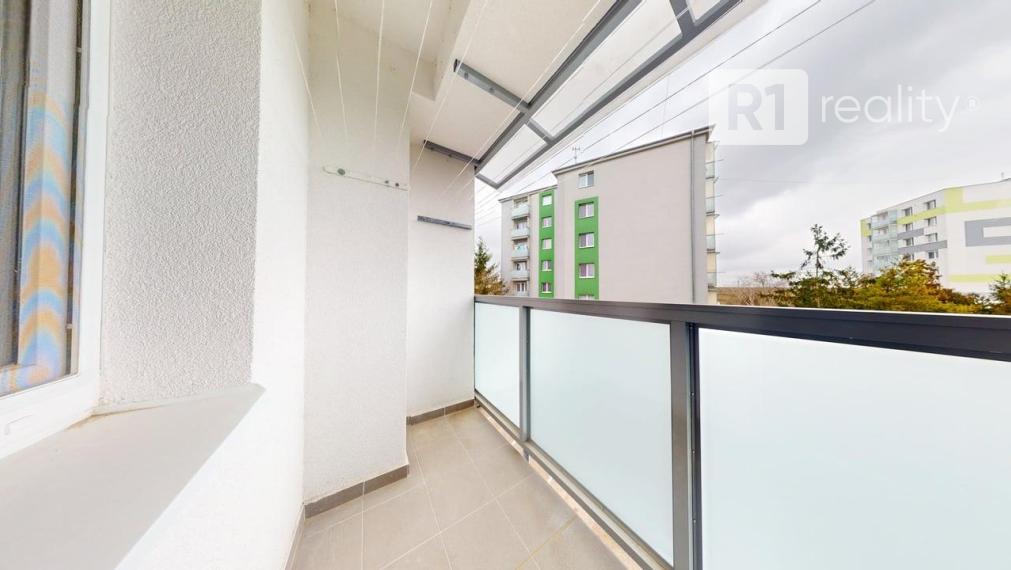 Zaujímavý 2 izb. byt /možnosť dokúpiť garáž/ Vrbové