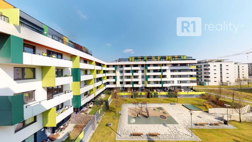 Pekný 2 izbový byt "VETERNÁ"+ parking / Trnava