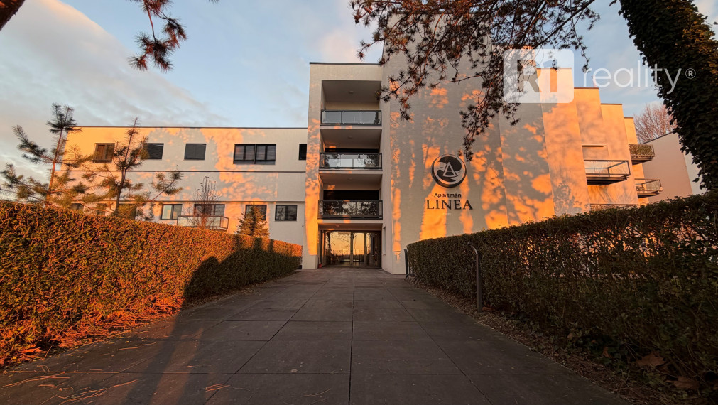 Bŷvanie na Lodenici 4K ( 2 X parking )/ Piešťany