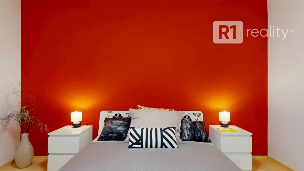 Na prenájom útulný 2 izbový byt v rodinnom dome, 64 m2 / Banka