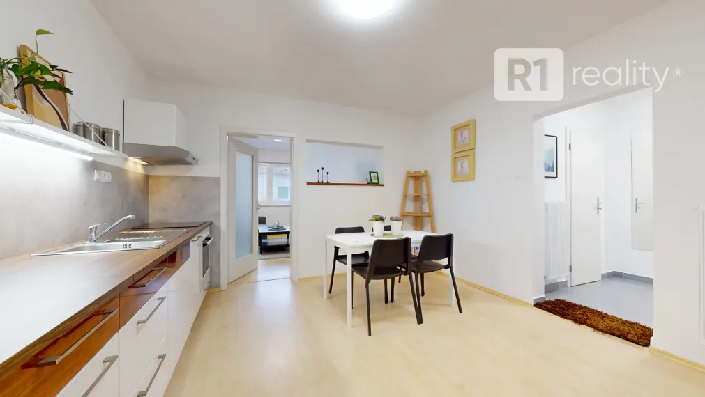 Na prenájom útulný 2 izbový byt v rodinnom dome, 64 m2 / Banka