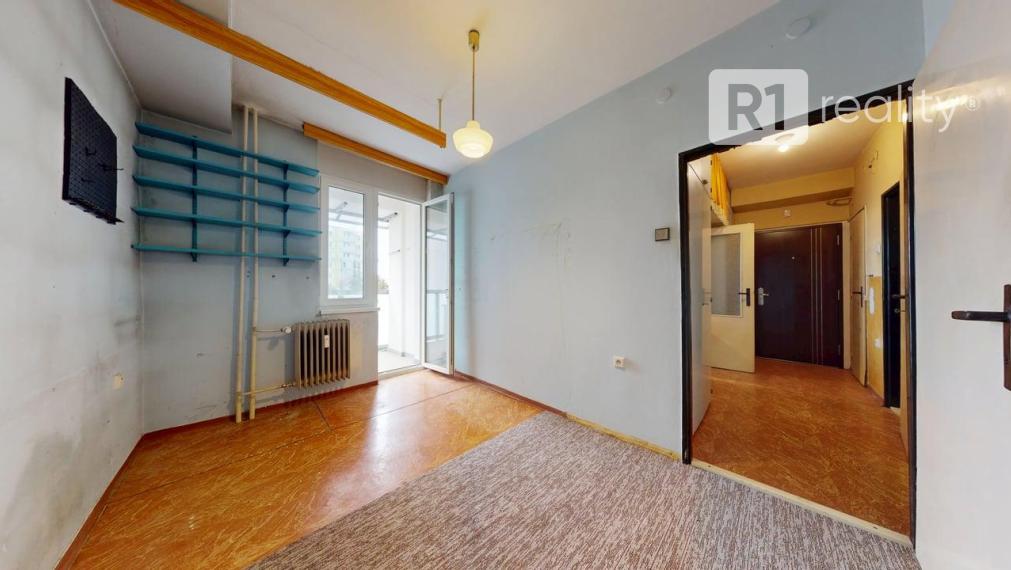 NA PREDAJ 2 izb. byt /balkón, výťah/ Vrbové