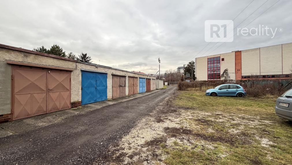 NA PREDAJ 2 izb. byt /balkón, výťah/ Vrbové