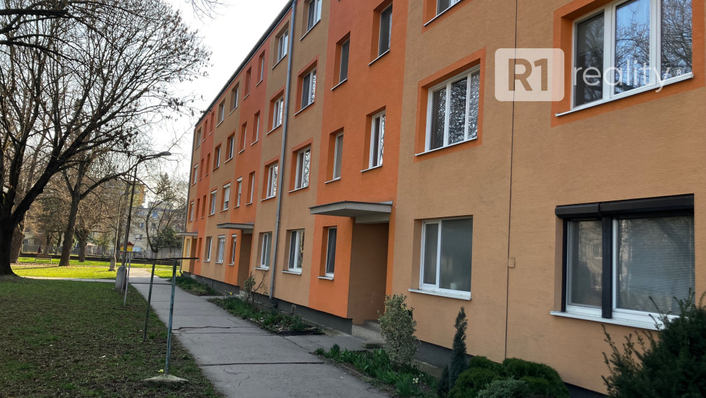 Útulný 4 izb. byt, 74 m2 pri OC KOCKA Piešťany