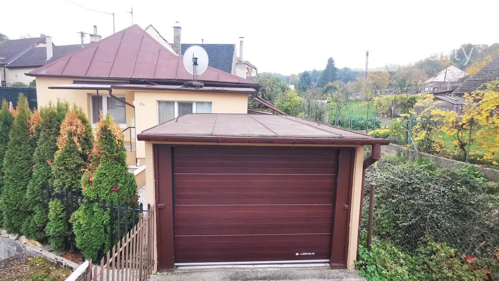 Rodinný dom 2+K / Banka pri Piešťanoch